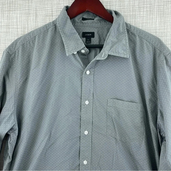 J. Crew Men's Size XL Long sleeve slim fit button down shirt 0307 - Picture 4 of 6
